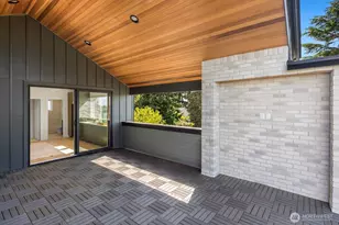 3250 29th Ave W, Seattle, WA 98199 - Photo 29