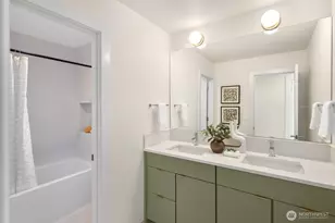 3250 29th Ave W, Seattle, WA 98199 - Photo 21