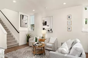 12002 20th Ave NE, Seattle, WA 98125 - Photo 3