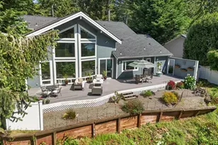 10823 Seaview Dr, Anderson Island, WA 98303 - Photo 3