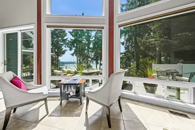 10823 Seaview Drive, Anderson Island, WA 98303 - Photo 13