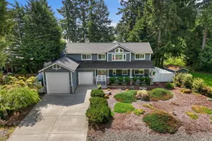 10823 Seaview Dr, Anderson Island, WA 98303 - Photo 1