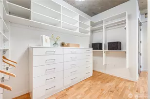 2720 3rd Ave, Seattle, WA 98121 - Photo 17