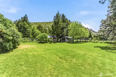 9818 Entiat River Road, Entiat, WA 98822 - Photo 33