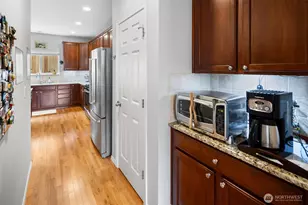 24007 42nd Ave SE, Bothell, WA 98021 - Photo 9