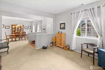 24007 42nd Avenue SE, Bothell, WA 98021 - Photo 5