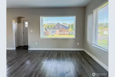 2401 Aberdeen Avenue, Aberdeen, WA 98520 - Photo 7