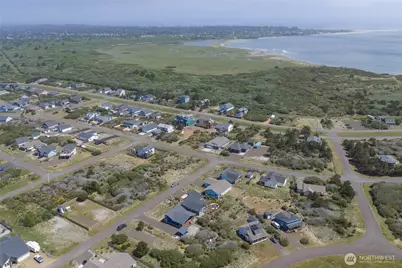 407 N Bel Air Loop SW, Ocean Shores, WA 98569 - Photo 35