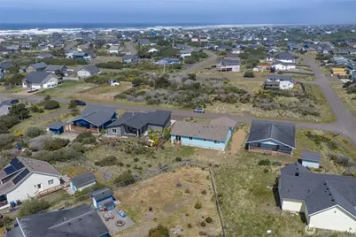 407 N Bel Air Loop SW, Ocean Shores, WA 98569 - Photo 31