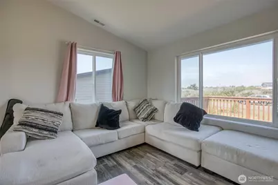 407 N Bel Air Loop SW, Ocean Shores, WA 98569 - Photo 7