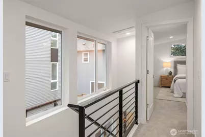 4411 21st Avenue SW, Seattle, WA 98106 - Photo 17