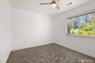 4006 20th Avenue NE, Olympia, WA 98506 - Photo 33