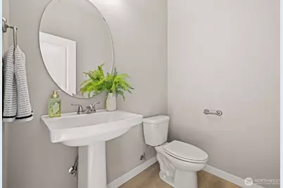 3807 29th Ave Court E, Tacoma, WA 98404 - Photo 27