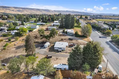 1981 Grant Road, East Wenatchee, WA 98802 - Photo 3