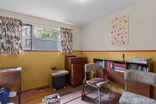 1212 146th Ave SE, Bellevue, WA 98007 - Photo 15