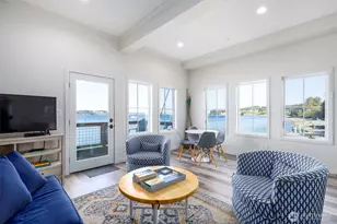 10 NW Front St, Coupeville, WA 98239 - Photo 17