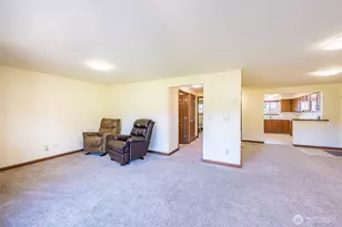 1301 S 3rd Ave, Sequim, WA 98382 - Photo 5