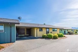 1301 S 3rd Ave, Sequim, WA 98382 - Photo 1