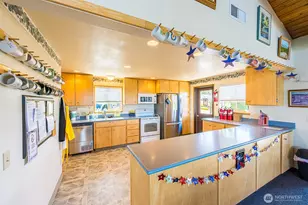 1301 S 3rd Ave, Sequim, WA 98382 - Photo 19
