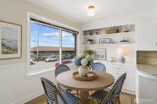 3604 Beach Dr SW, Seattle, WA 98116 - Photo 9