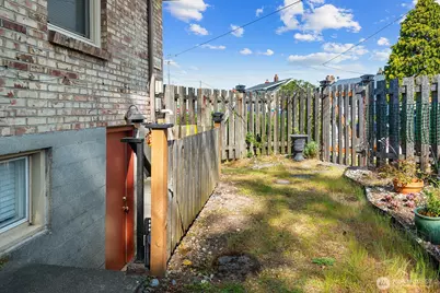 3604 Beach Drive SW, Seattle, WA 98116 - Photo 27