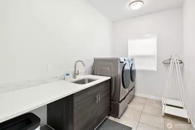 2627 SW 100th Street, Seattle, WA 98146 - Photo 25
