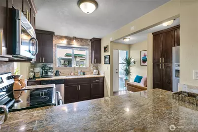 10430 Gravelly Lake Drive SW #33, Lakewood, WA 98499 - Photo 7