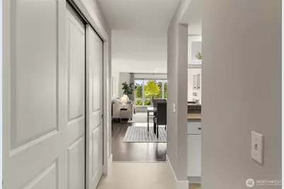 145 105th Avenue SE #25, Bellevue, WA 98004 - Photo 3
