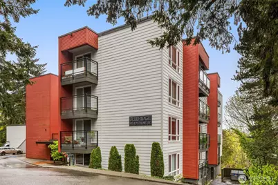 145 105th Avenue SE #25, Bellevue, WA 98004 - Photo 1