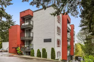 145 105th Ave SE, Bellevue, WA 98004 - Photo 1