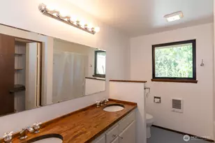 63 E Arnette Rd, Port Angeles, WA 98362 - Photo 21