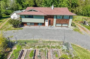 63 E Arnette Rd, Port Angeles, WA 98362 - Photo 9