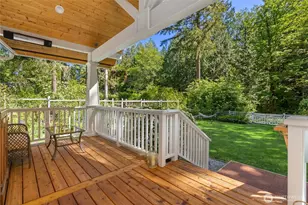 14268 N Madison Ave NE, Bainbridge Island, WA 98110 - Photo 5