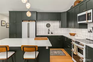 14268 N Madison Ave NE, Bainbridge Island, WA 98110 - Photo 7