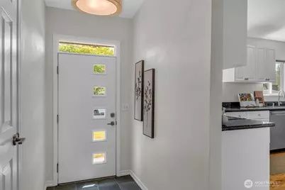 11633 18th Avenue SW, Burien, WA 98146 - Photo 3