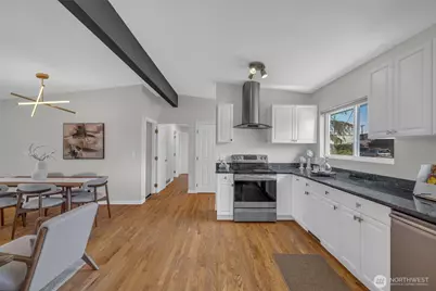 11633 18th Avenue SW, Burien, WA 98146 - Photo 7