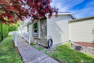 1115 Todd Pl, Burlington, WA 98233 - Photo 3