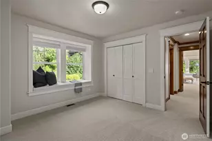 25818 NE 80th St, Redmond, WA 98053 - Photo 33