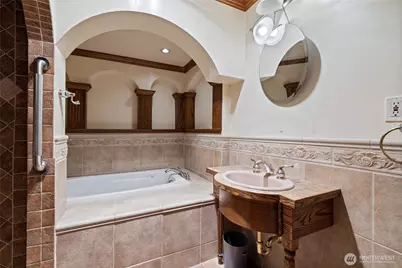 401 7th Street NW, Puyallup, WA 98371 - Photo 13