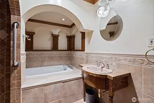 401 7th St NW, Puyallup, WA 98371 - Photo 13