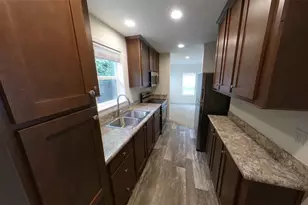 826 Chester Ave, Bremerton, WA 98337 - Photo 3