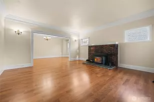 4059 Tacoma Ave S, Tacoma, WA 98418 - Photo 3