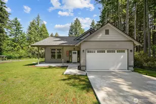 11813 Island Dr, Anderson Island, WA 98303 - Photo 3