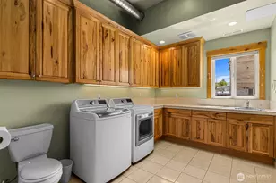 1307 Jefferson Ave, Bridgeport, WA 98813 - Photo 5