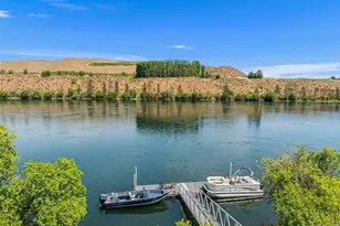 1307 Jefferson Ave, Bridgeport, WA 98813 - Photo 3
