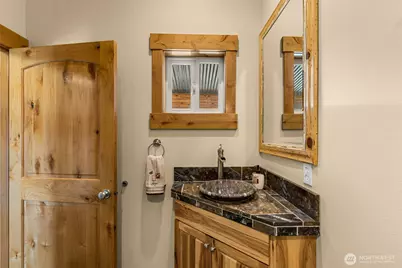 1307 Jefferson Avenue, Bridgeport, WA 98813 - Photo 25