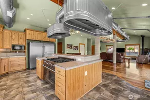 1307 Jefferson Ave, Bridgeport, WA 98813 - Photo 11