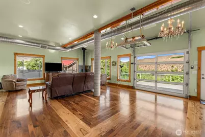 1307 Jefferson Avenue, Bridgeport, WA 98813 - Photo 15