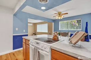 348 7th Pl SE, Puyallup, WA 98372 - Photo 9