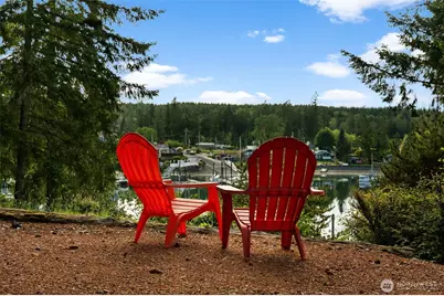 821 E Treasure Island Drive, Allyn, WA 98524 - Photo 1